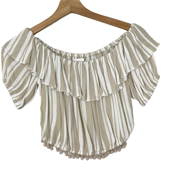 Lovers & Friends Alicia Striped Off The Shoulder Pom Pom Crop Top - Picture 4 of 9